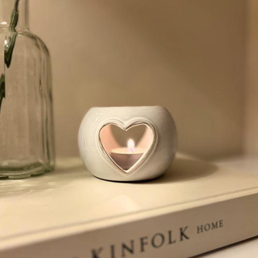 Round Ceramic Heart Tealight Candle Holder